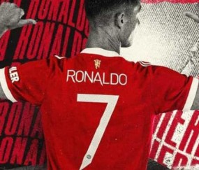 leyu公司-C罗穿曼联7号球衣 要谢英超卡瓦尼丹尼尔·詹姆斯